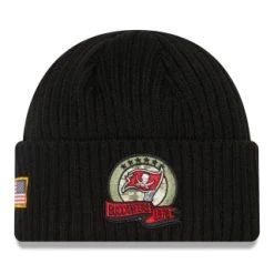 NewEra NFL 22 Salute To Service Knit Hat - Tampa Bay Buccaneers